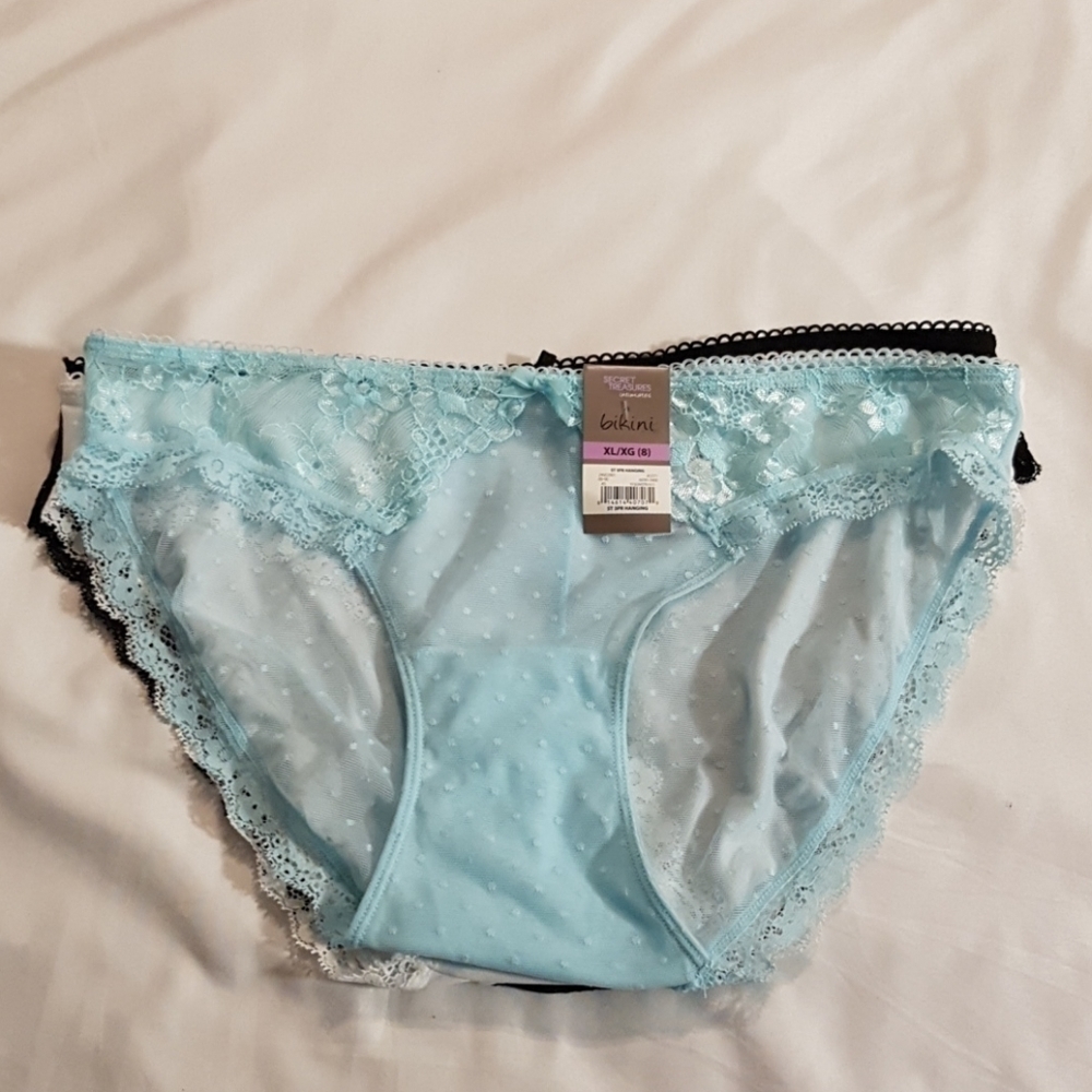 Secret Treasures women's size XXXL or 10, 3 pack of sexy bikini panties